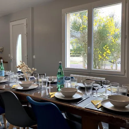 Belle Maison De Vacances, à 1 Minute De La Plage, Avec Terrasse Et Jacuzzi Saint-Germain-sur-Ay