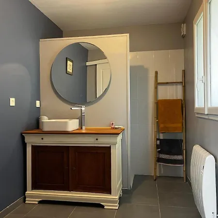 Belle Maison De Vacances, A 1 Minute De La Plage, Avec Terrasse Et Jacuzzi *