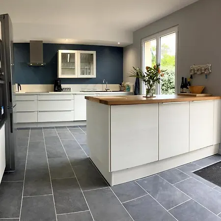Belle Maison De Vacances, A 1 Minute De La Plage, Avec Terrasse Et Jacuzzi